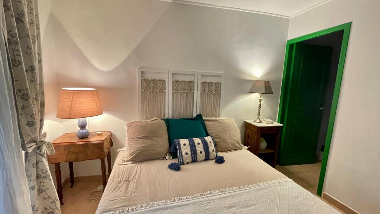 Bed and Breakfast Les P'Tits Velos Chandolas Екстер'єр фото