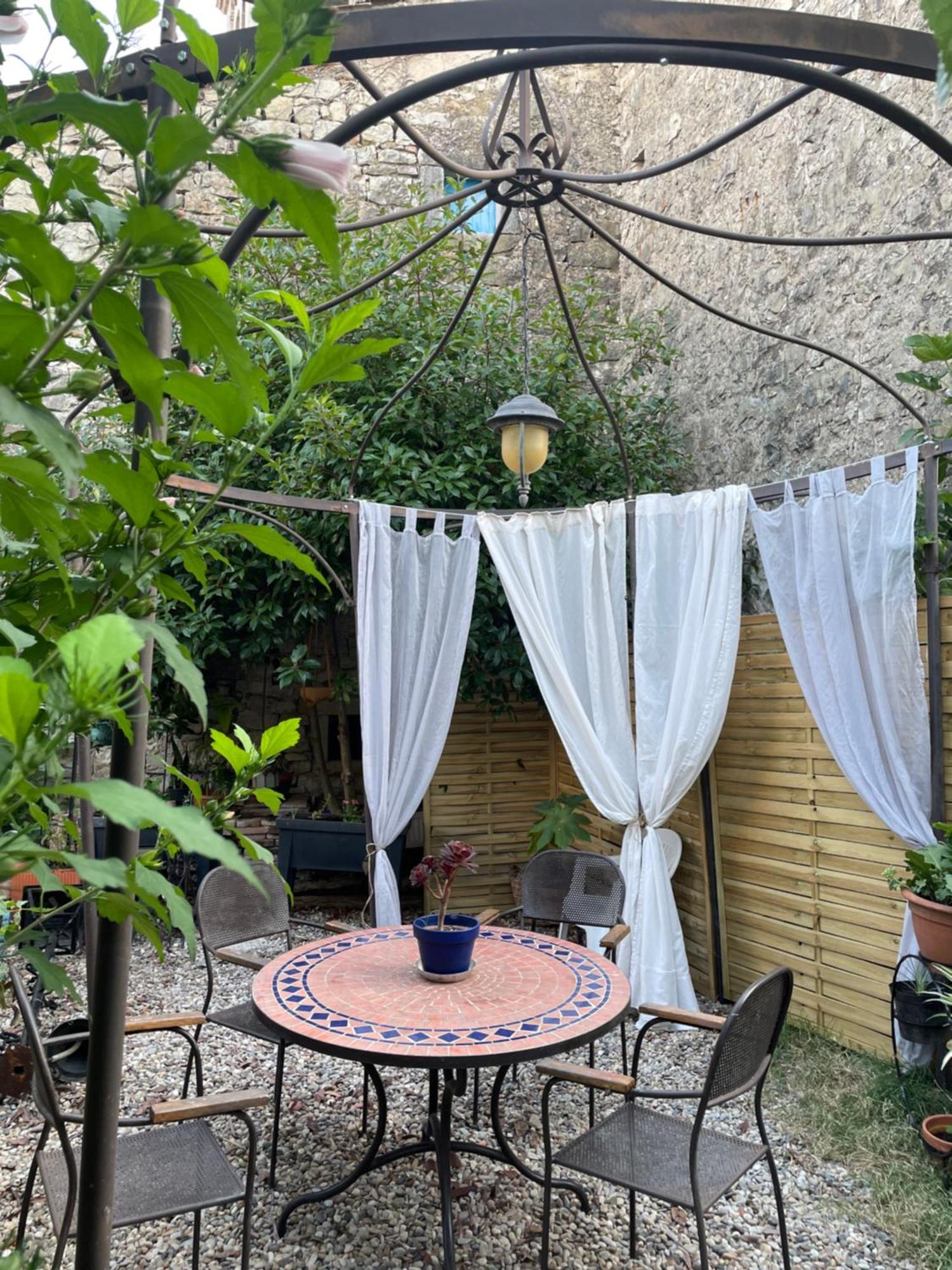 Bed and Breakfast Les P'Tits Velos Chandolas Екстер'єр фото